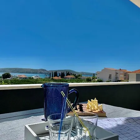 Blue Shell Apartment Trogir