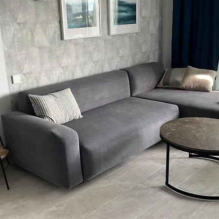 Blue Shell Apartman *